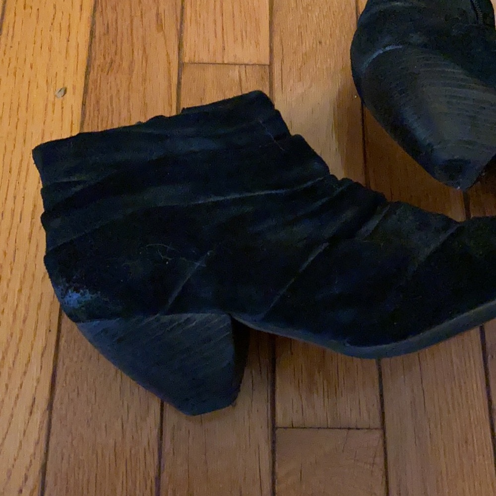 Booties - Picture 5 of 7